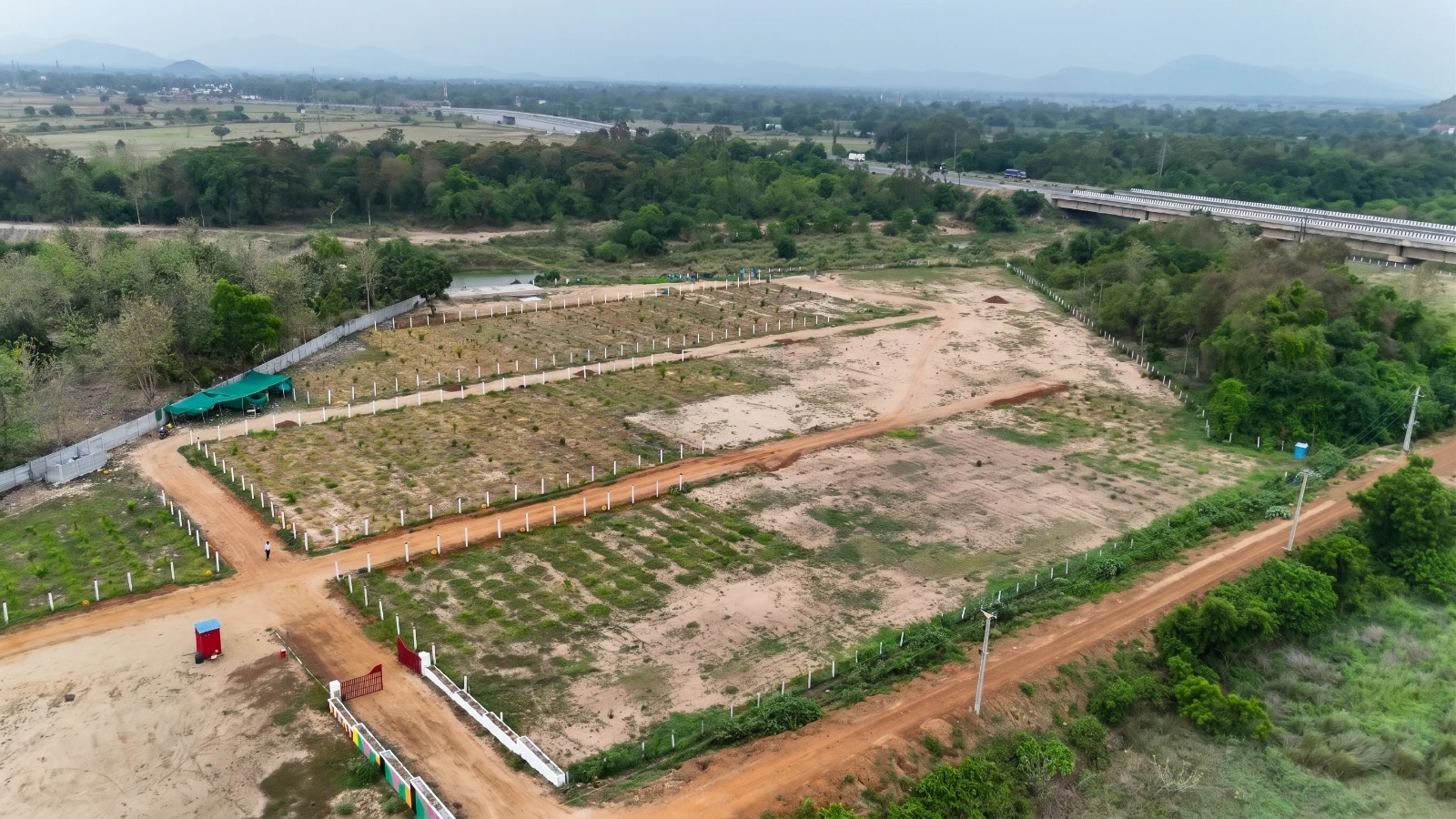 ETOR City 3 layout thumbnail — real site photo